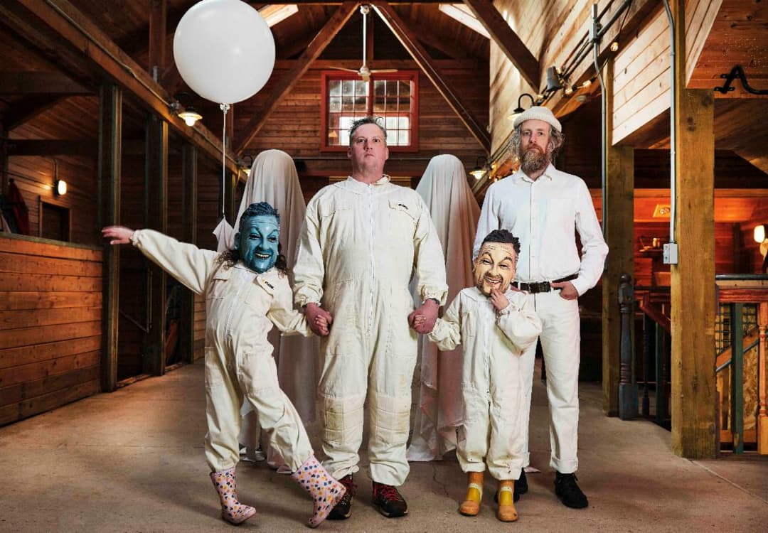 image of MODEST MOUSE ANNOUNCE NEW ALBUM  "AN ERASER AND A MAZE"  OUT JUNE 5TH ON GLACIAL PACE RECORDINGS/ VIRGIN MUSIC GROUP