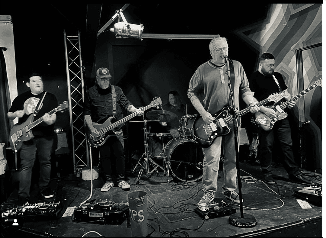 Bantom Woods Dream Pop, Indie Rock, Alt Rock, Guitar Pop artist - artist profile photo